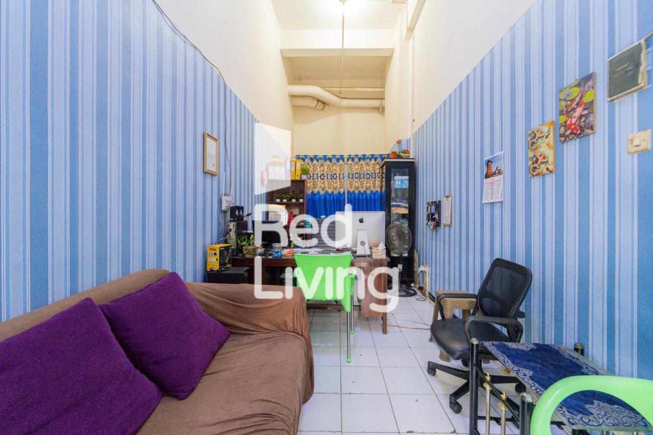 Apartemen Sentra Timur Residence - D Royal Property Tower Kuning Jacarta Exterior foto